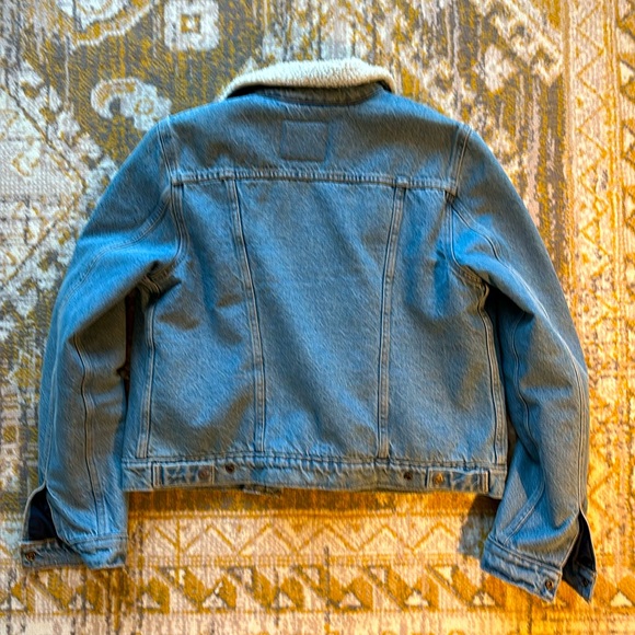 Levi’s Sherpa Jacket M - Picture 4 of 4